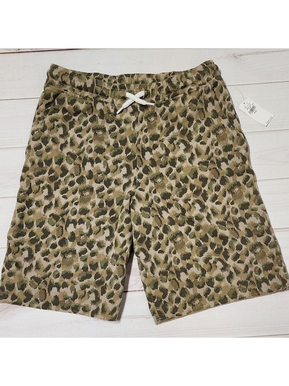 Old Navy Youth Camo Shorts Size 8 - New With Tags